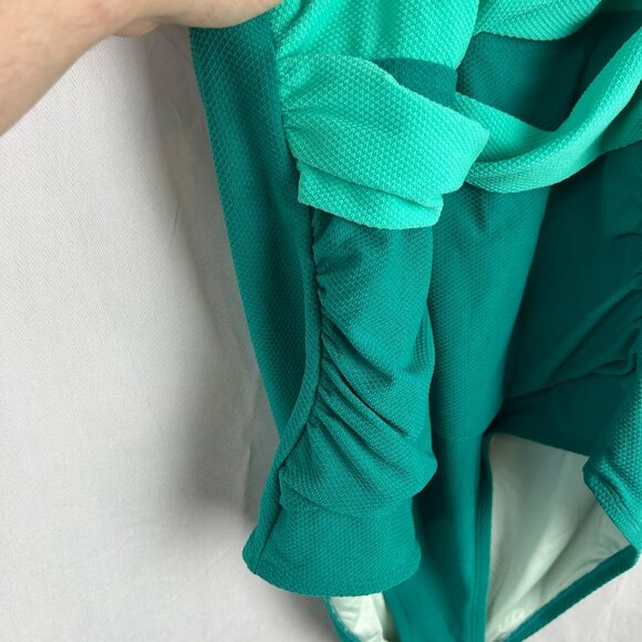 Cupshe Salty Reef Textured Wrap Halter‎ One Piece Swimsuit Women Plus 2X Green - Picture 8 of 14